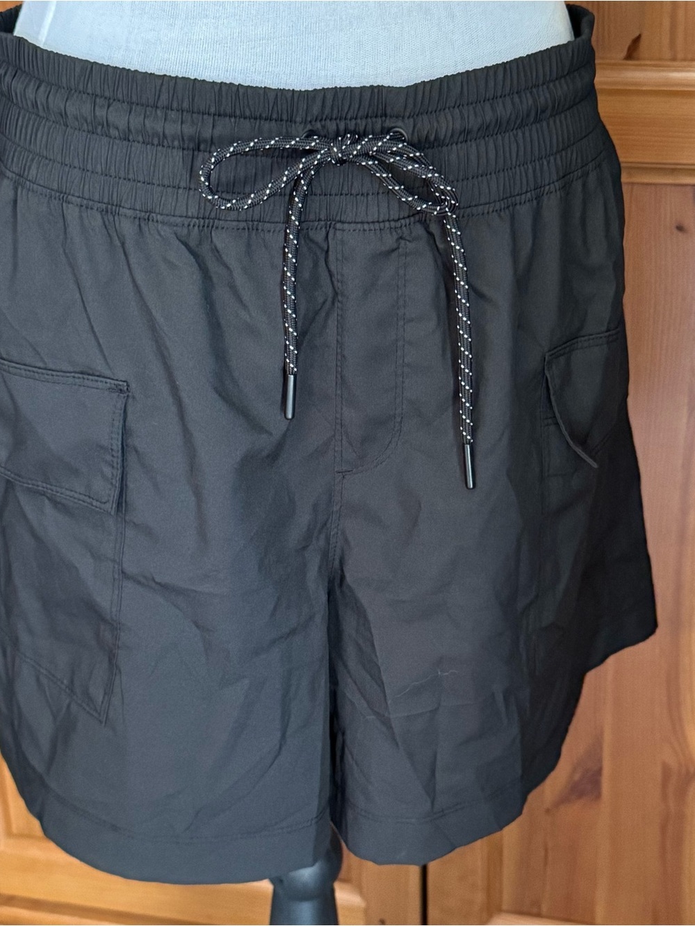 Old Navy Black Athletic Shorts with Drawstring
